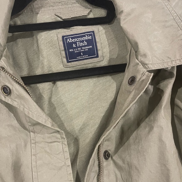 Abercrombie & Fitch women’s Jacket - Picture 2 of 6